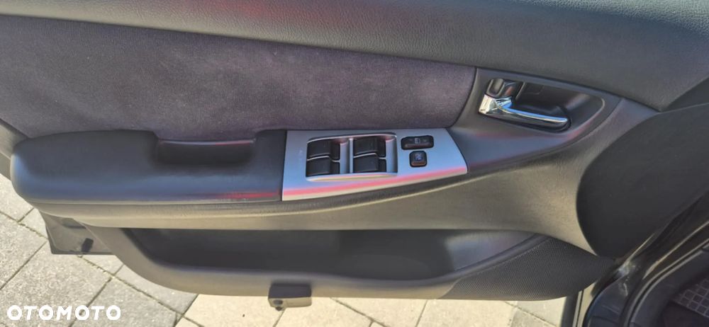 Toyota Corolla - 10