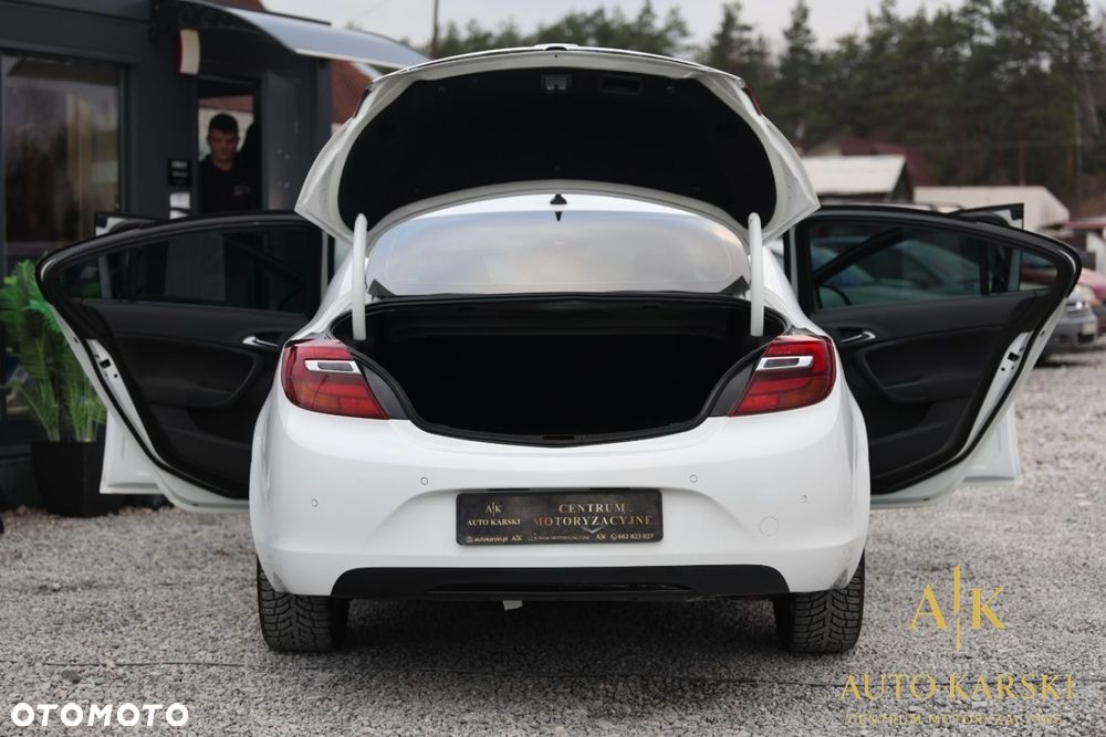 Opel Insignia - 15