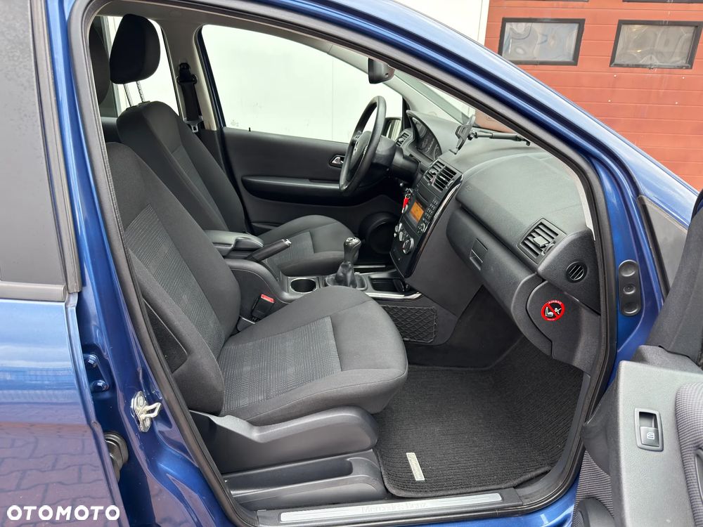 Mercedes-Benz Klasa A 170 BlueEFFICIENCY Elegance - 22