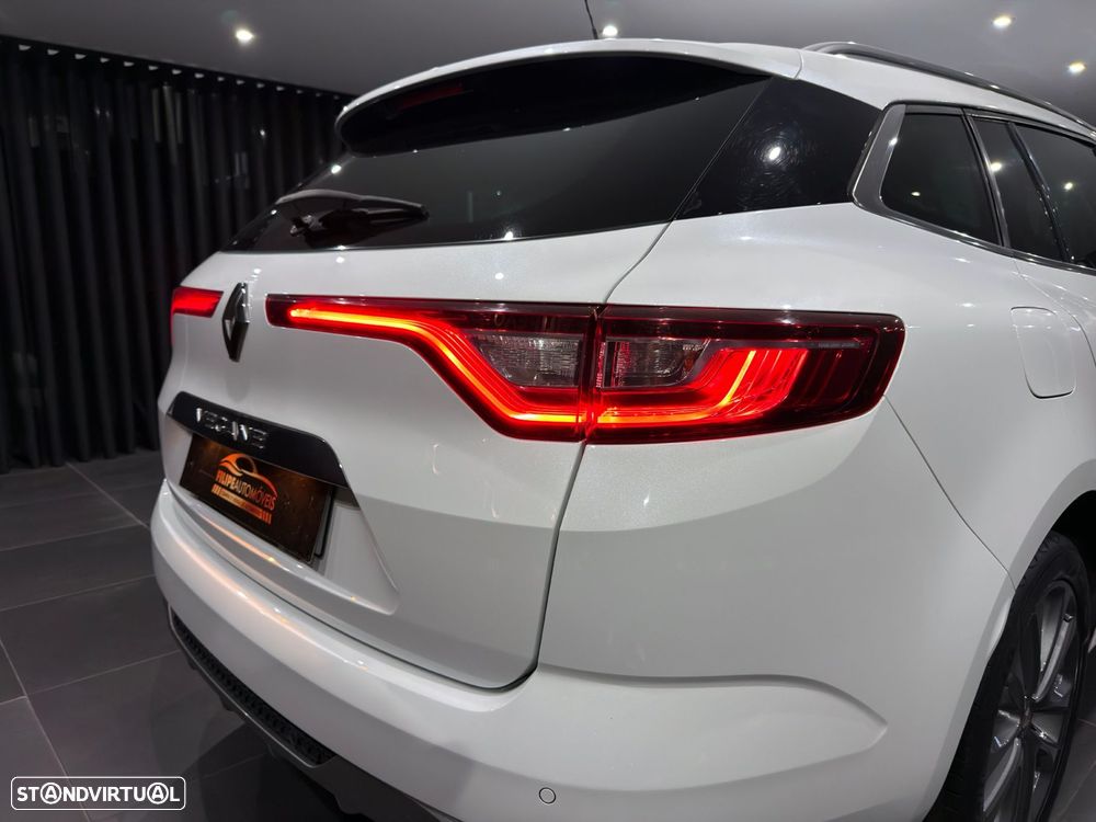 Renault Mégane Sport Tourer 1.5 dCi GT Line - 43