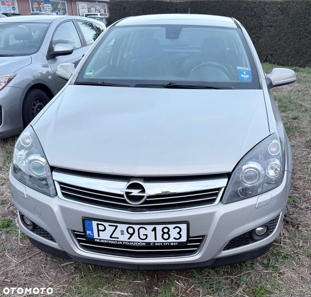 Opel Astra - 1