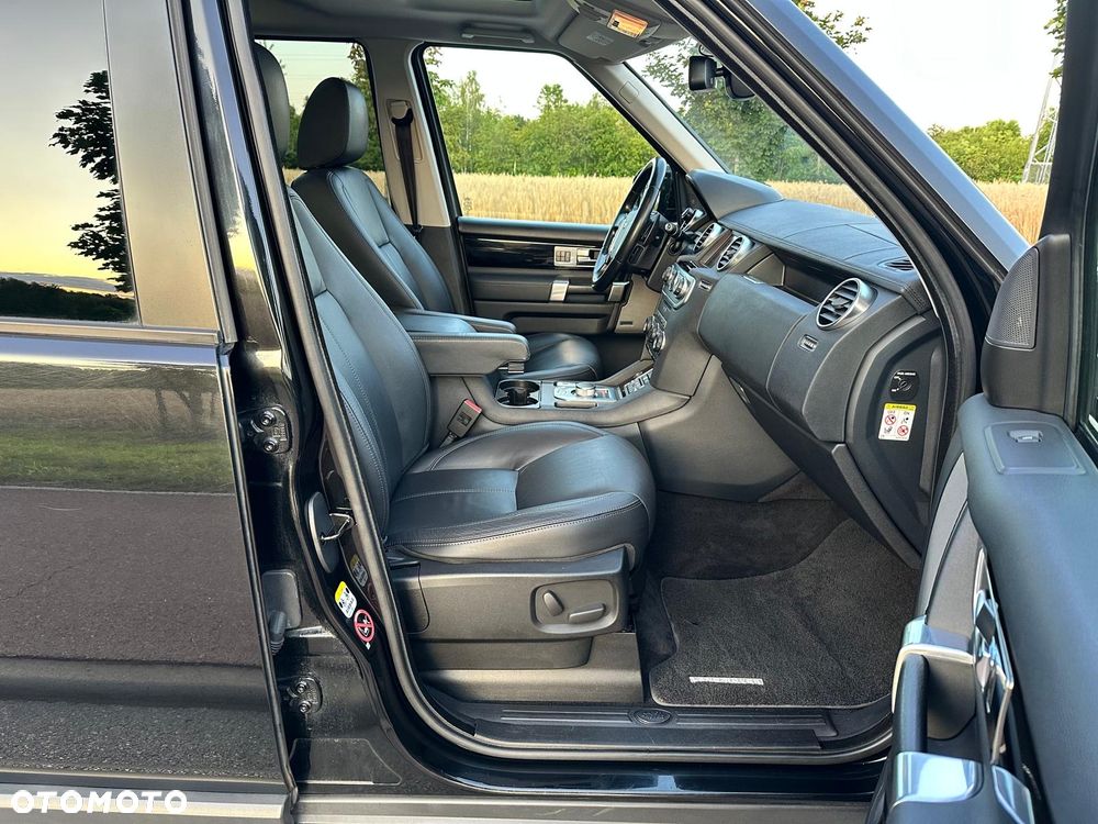 Land Rover Discovery 3.0SD V6 HSE - 27
