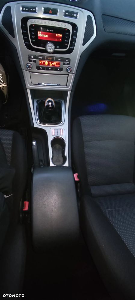 Ford Mondeo 2.0 TDCi Viva Trend - 18