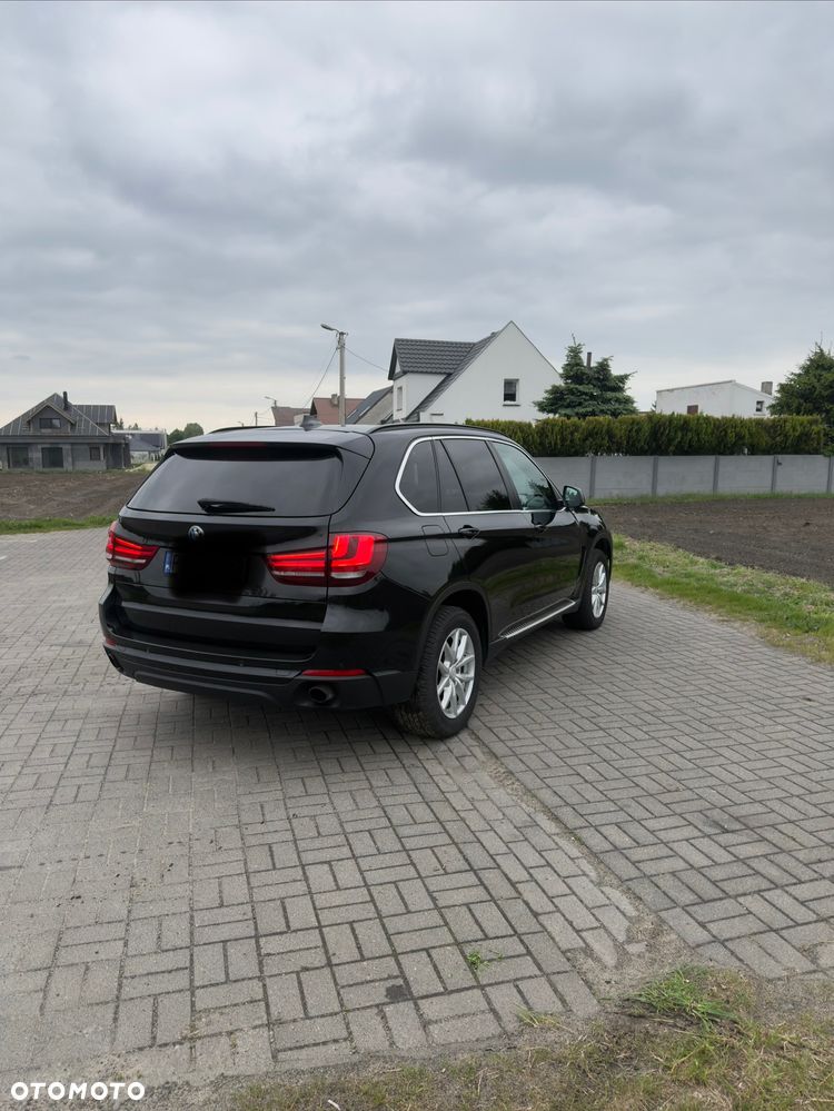 BMW X5 sDrive25d Sport-Aut - 4