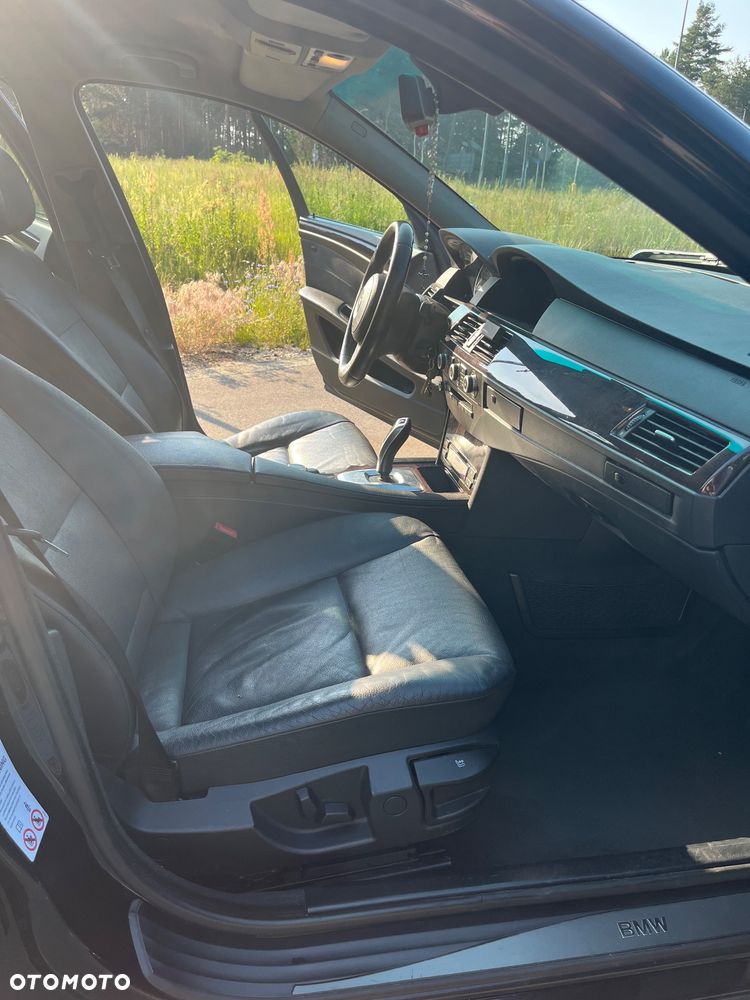 BMW Seria 5 520d - 11