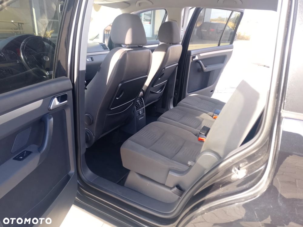 Volkswagen Touran 2.0 TDI United - 6