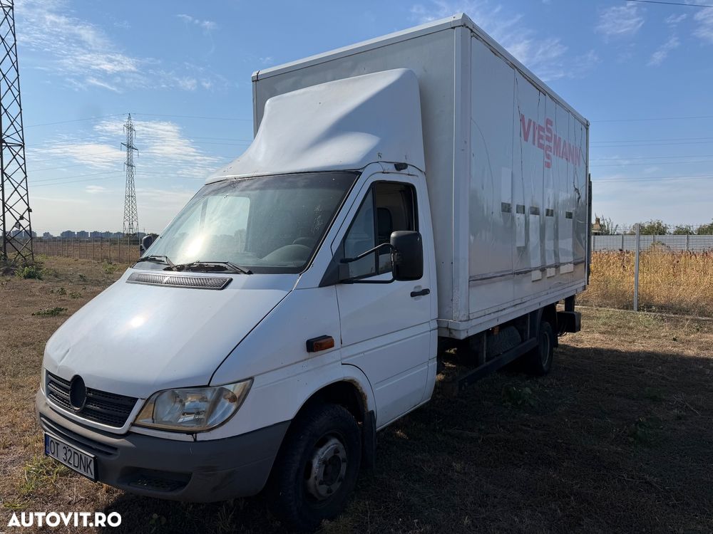 Mercedes-Benz Sprinter 515 - 15