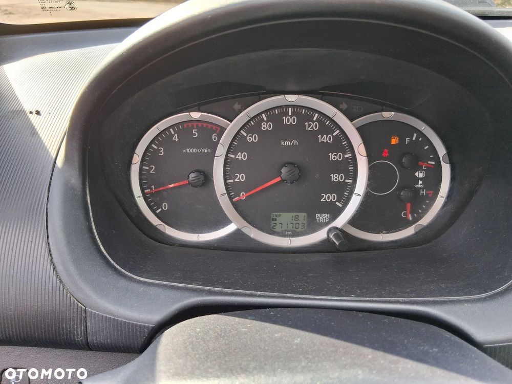 Mitsubishi L200 2.5 DID DC Intense - 21