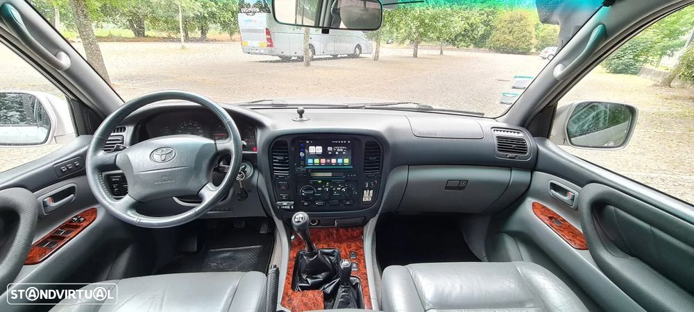 Toyota Land Cruiser SW 4.2 TDi - 28