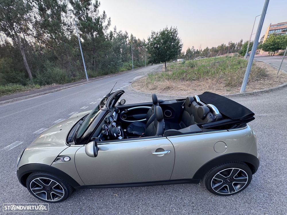 MINI Cabrio Cooper S - 16