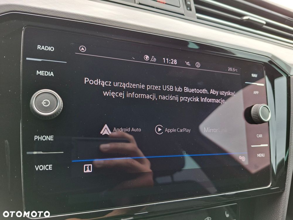 Volkswagen Passat - 26