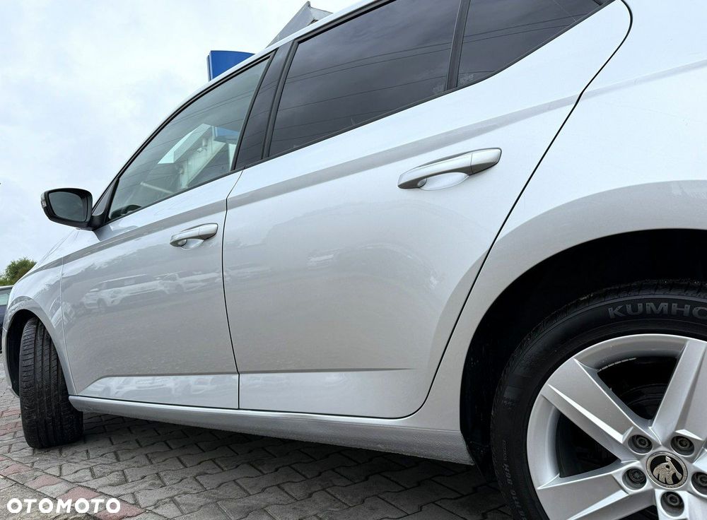 Skoda Fabia 1.0 MPI Cool Plus - 37
