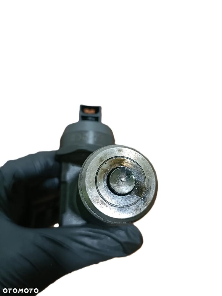 * PASSAT B5 Audi A3 8L A4 B6 00-06 r. 1,9 TDI 105 KM POMPOWTRYSK wtryskiwacz 0414720216 1 szt. - 3