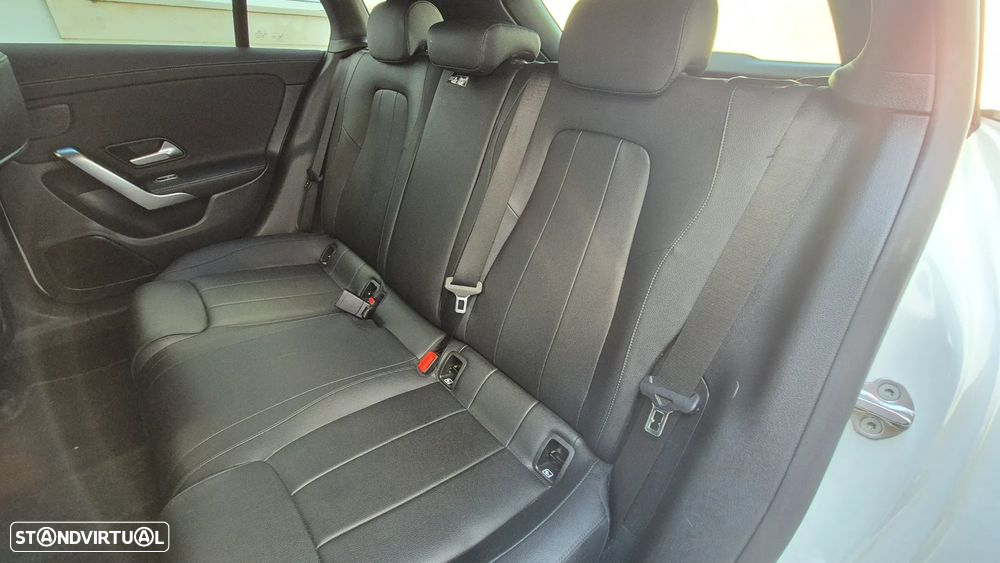 Mercedes-Benz CLA 180 d 8G-DCT Edition Progressive Line - 17