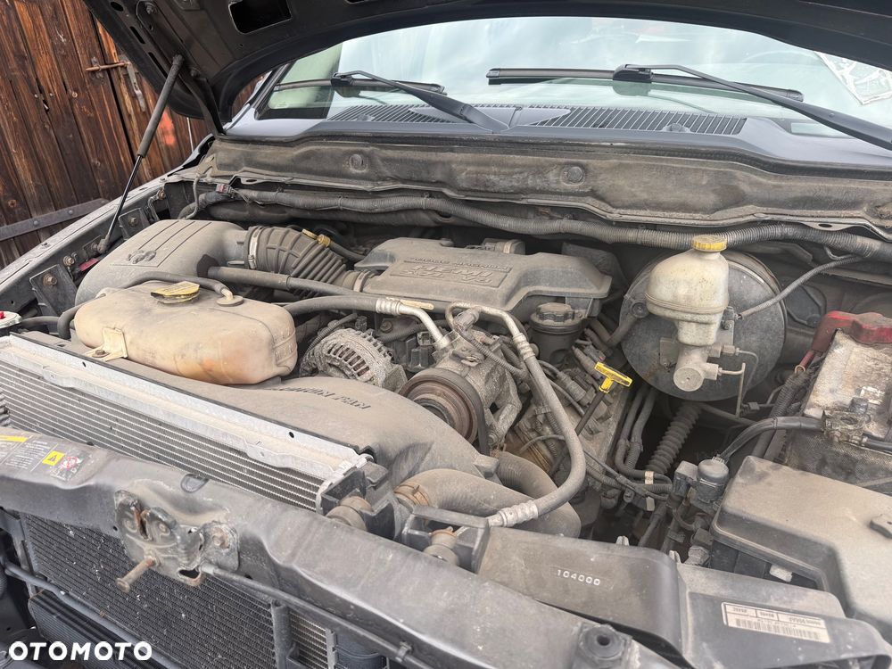 Dodge RAM 5.7 4WD HEMI - 5