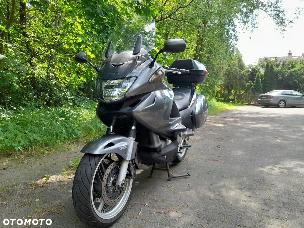 Honda Deauville - 13
