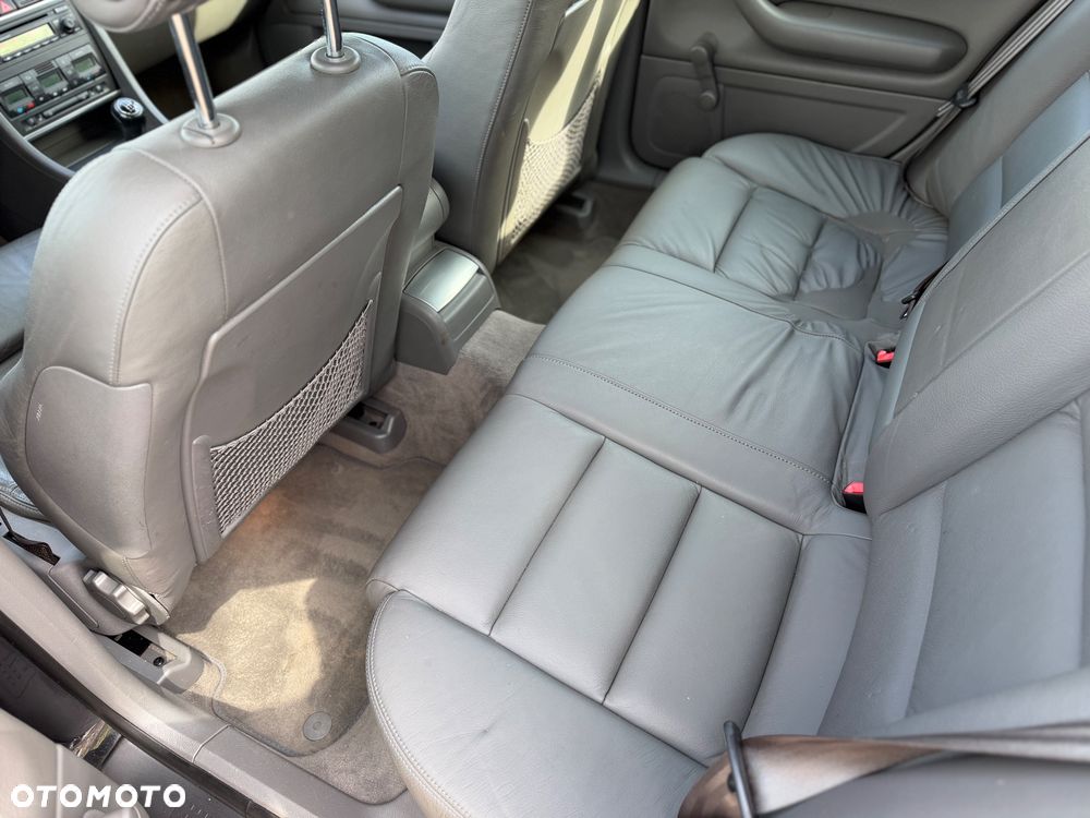 Audi A4 Avant - 20