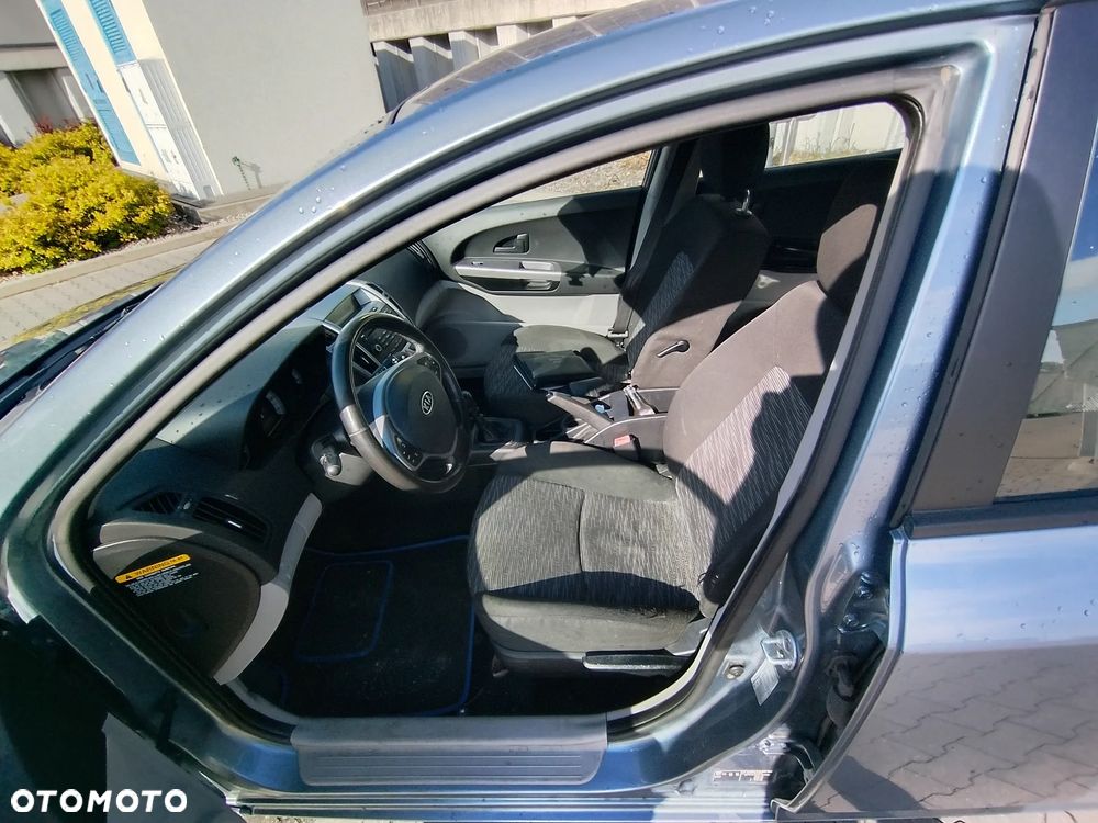 Kia Ceed 1.6 CRDi EX - 10