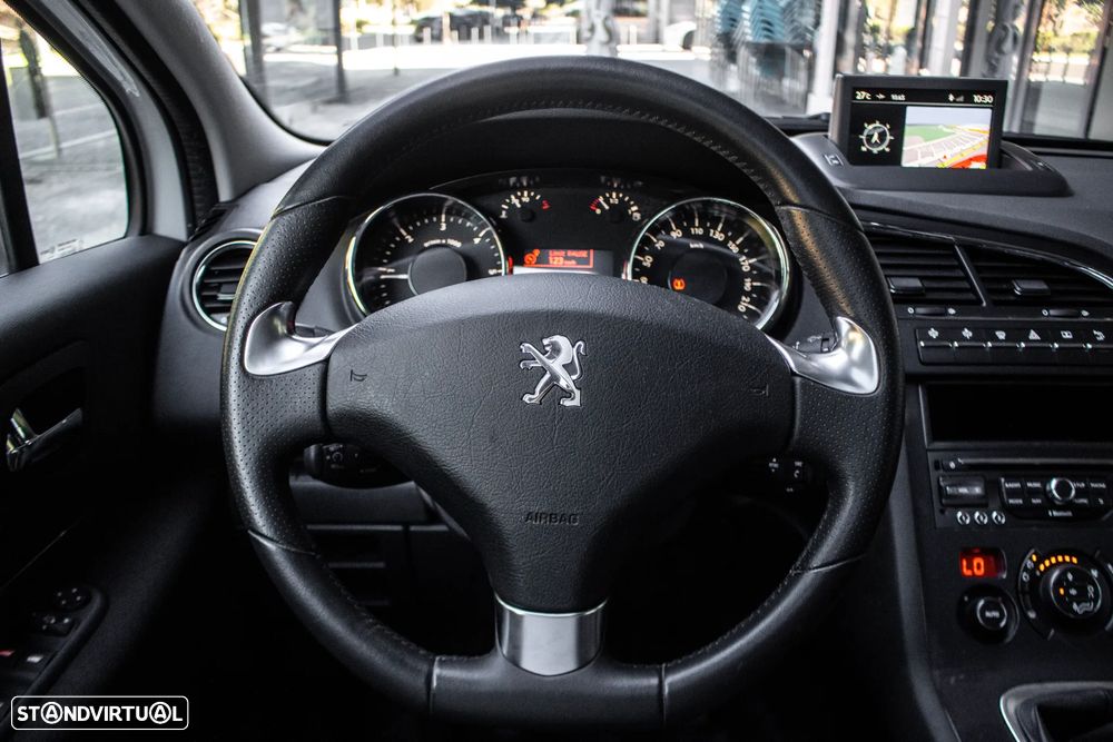 Peugeot 5008 HDI 115 Allure - 10