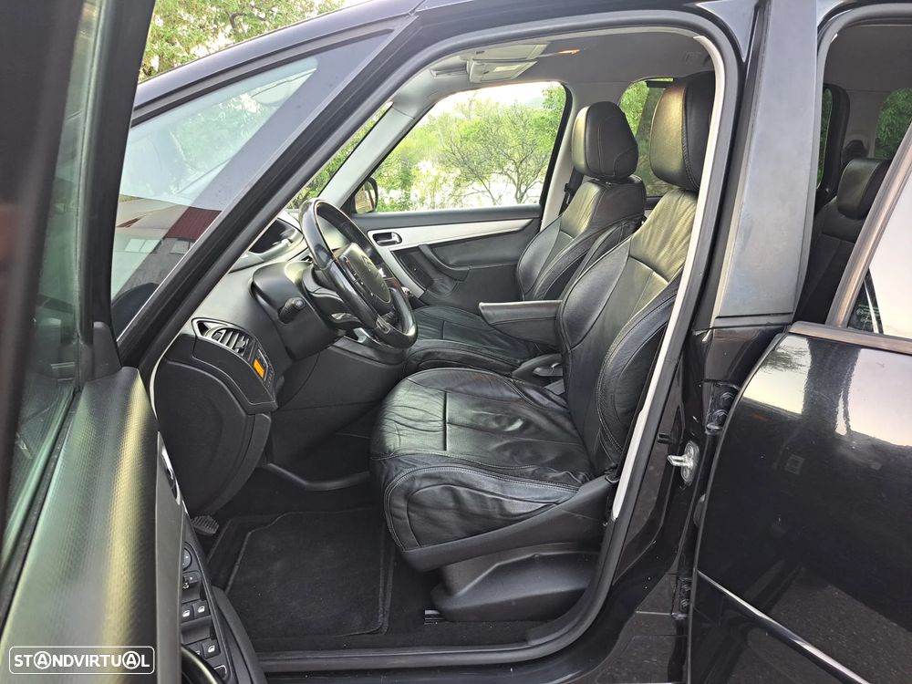 Citroën C4 Grand Picasso 1.6 HDi Exclusive - 12