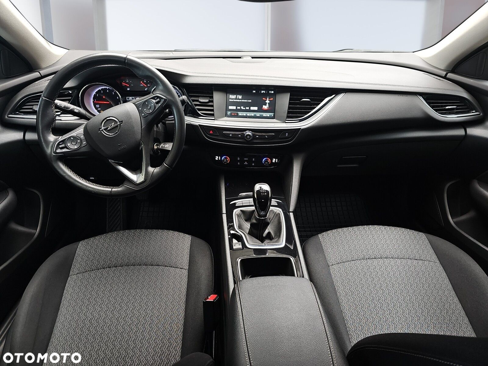 Opel Insignia 1.5 T Enjoy S&S - 8