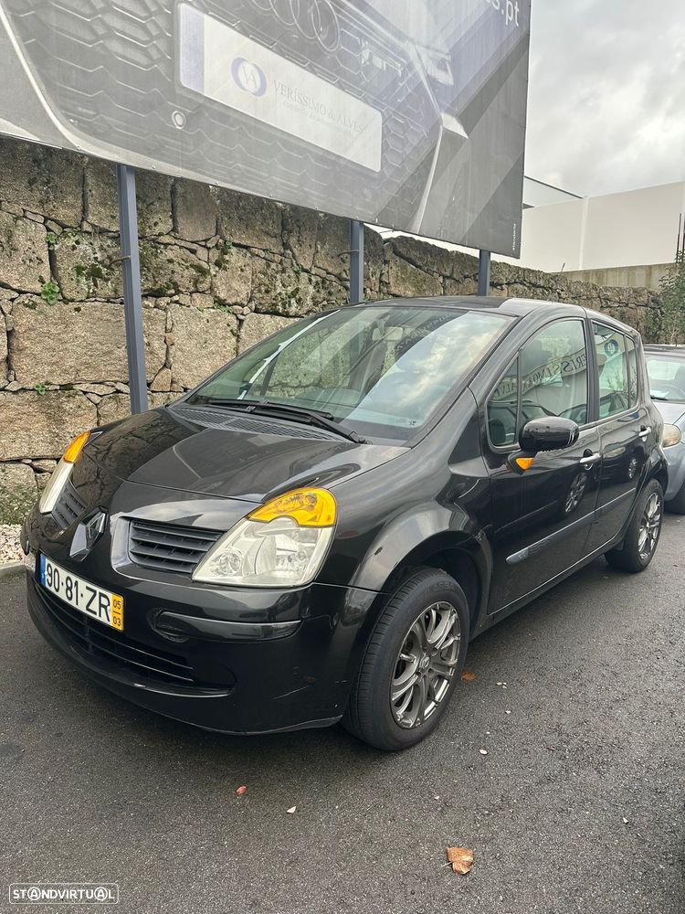 Renault Modus - 2