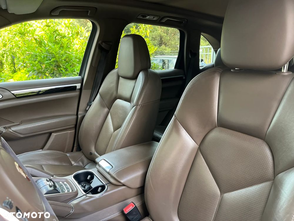 Porsche Cayenne Diesel - 13