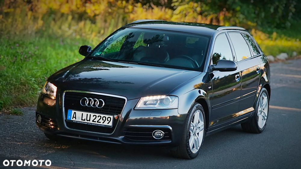 Audi A3 Sportback 2.0 TDI DPF S line Sportpaket - 4