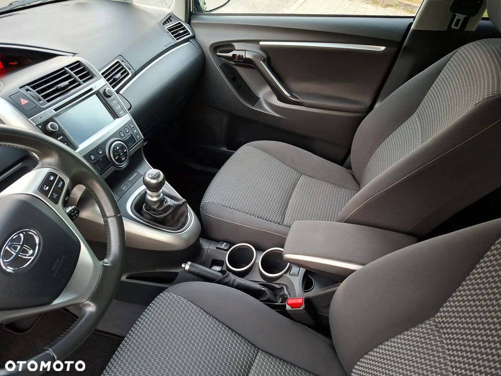 Toyota Verso - 14
