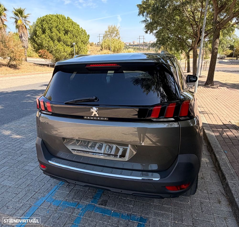 Peugeot 5008 1.6 BlueHDi Allure EAT6 J18 - 16