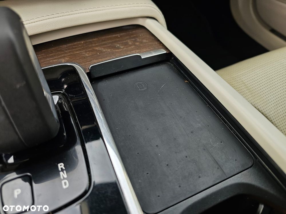 Volvo V90 Cross Country B6 B AWD Pro - 31