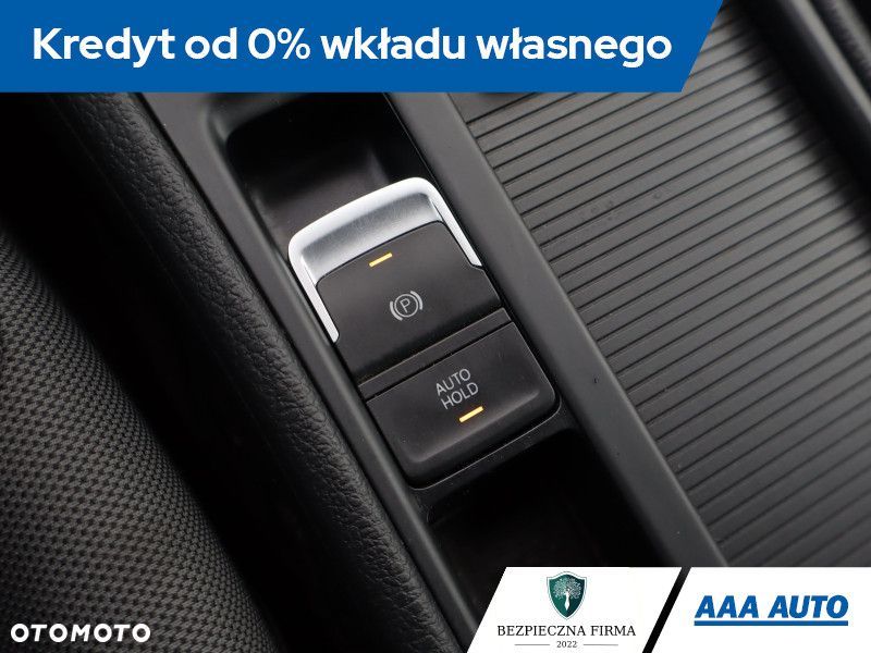 Volkswagen Golf Variant - 14