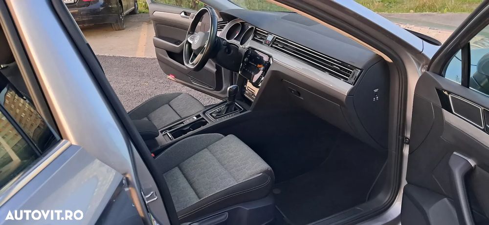 Volkswagen Passat Variant 2.0 TDI DSG (BlueMotion Technology) Comfortline - 13