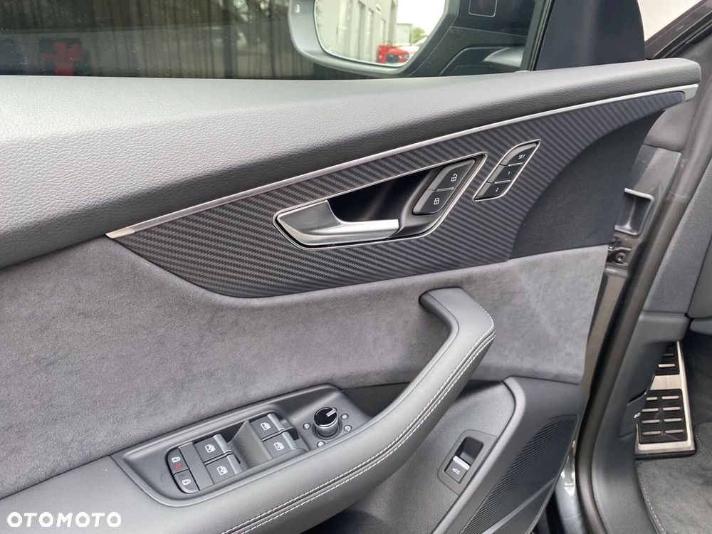 Audi SQ8 - 11