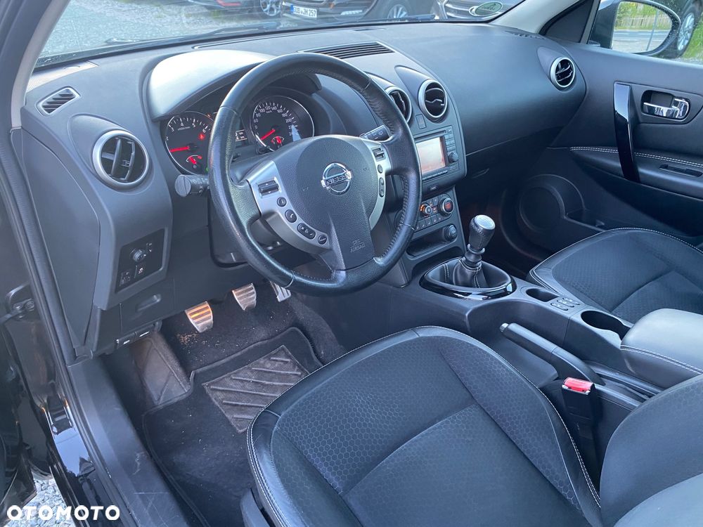 Nissan Qashqai 2.0 360 - 22
