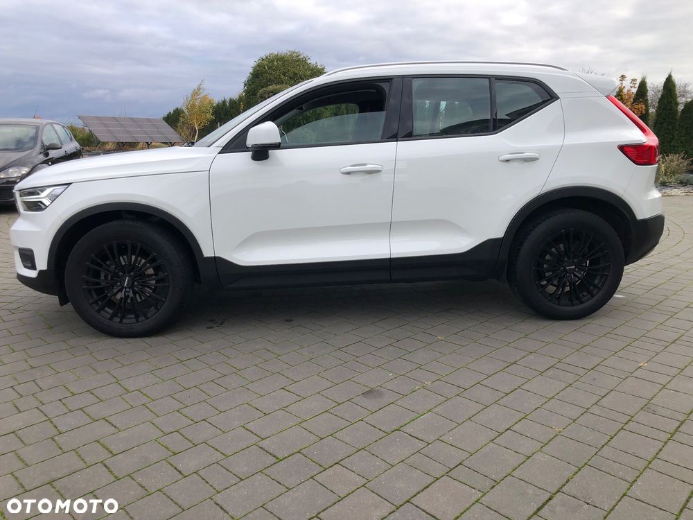 Volvo XC 40 T3 Geartronic RDesign - 12