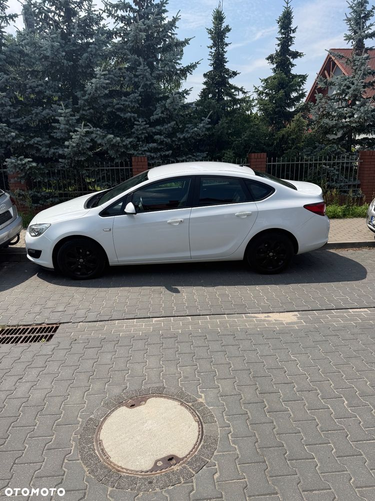 Opel Astra 1.6 Energy EU6 - 6