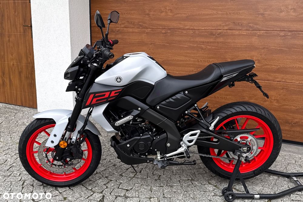 Yamaha MT - 13