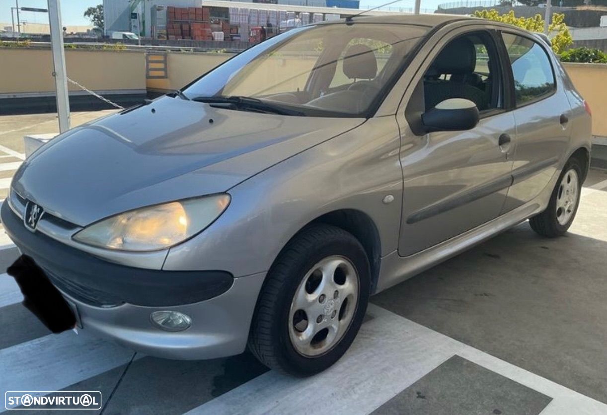 Peugeot 206 1.4 XT - 1