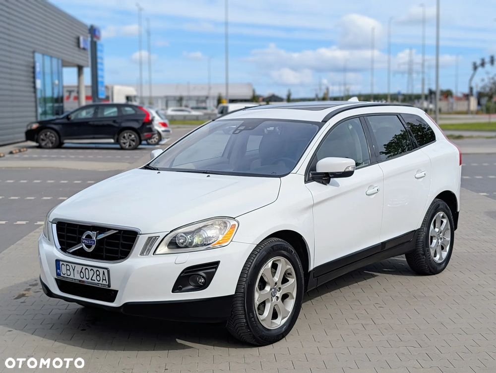 Volvo XC 60 T6 AWD Summum - 1