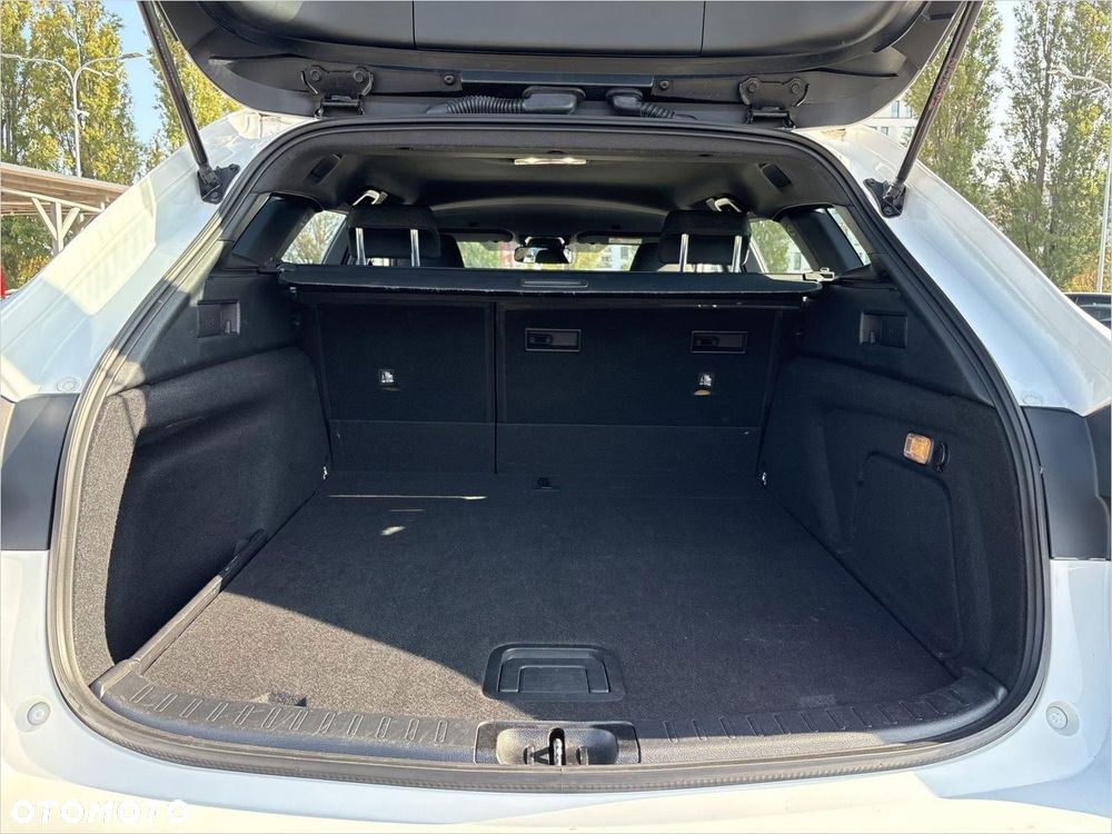 Toyota Corolla 2.0 Hybrid Comfort - 16