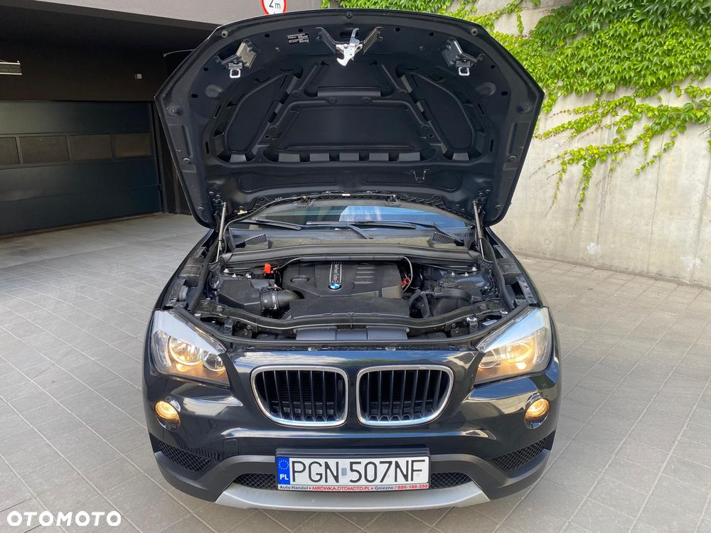 BMW X1 sDrive18d Sport Line - 18