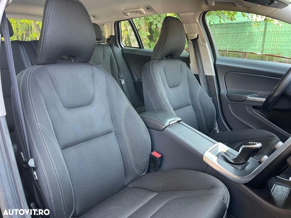 Volvo V60 D2 Geartronic - 6