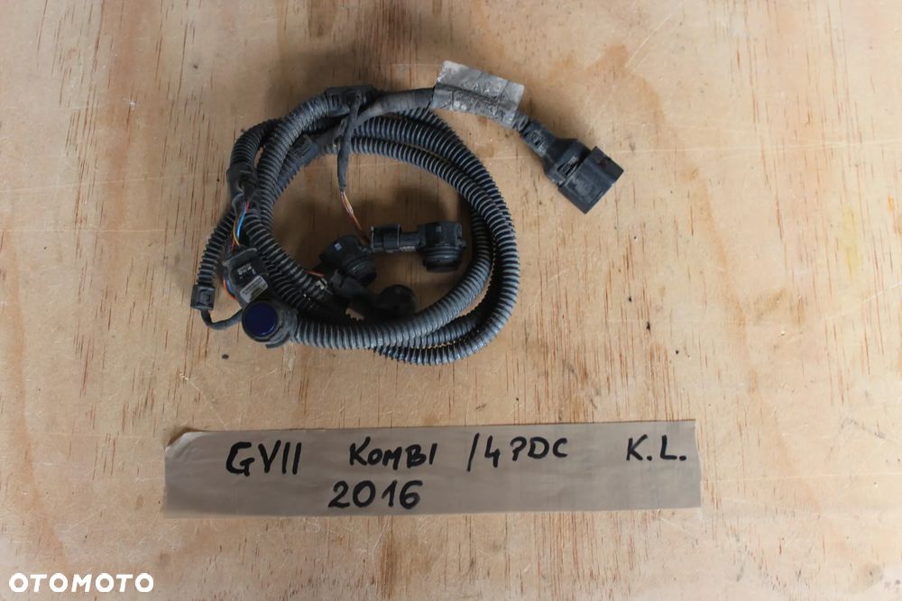 INSTALACJA TYLNEGO ZDERZAKA VW GOLF VII KOMBI 4 x PDC 2016