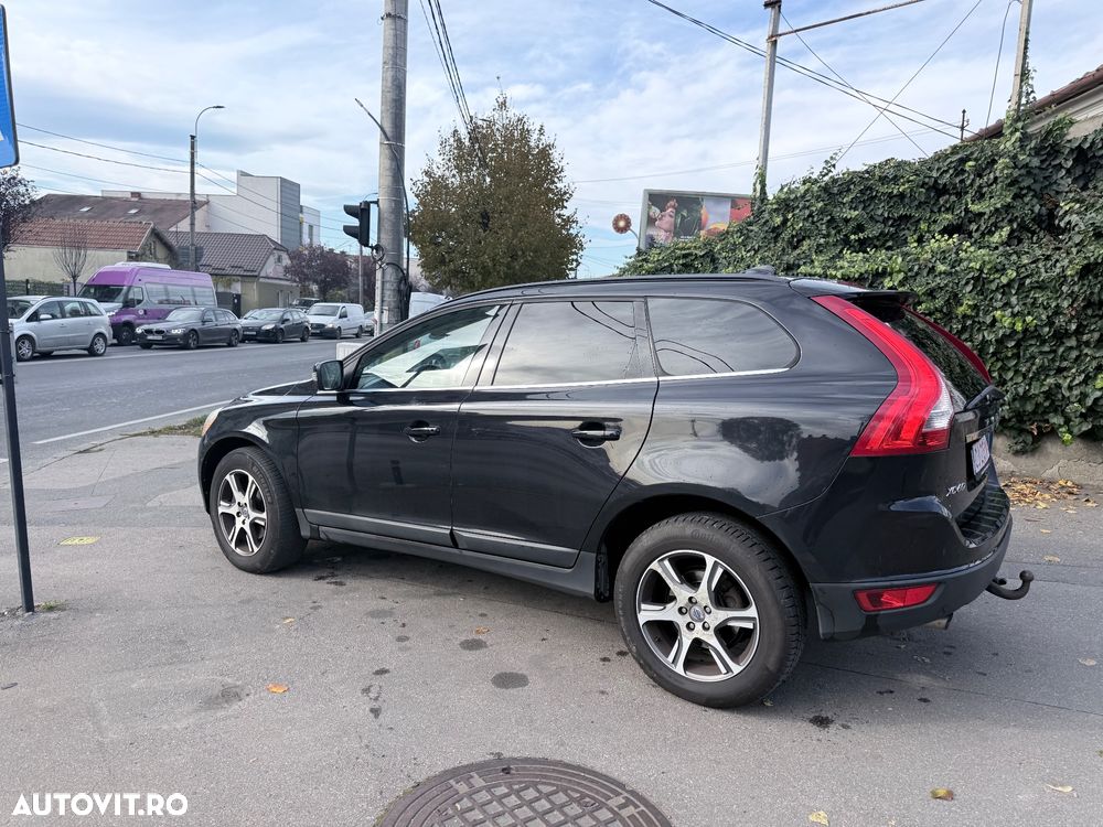 Volvo XC 60 2.4D AWD Momentum - 3