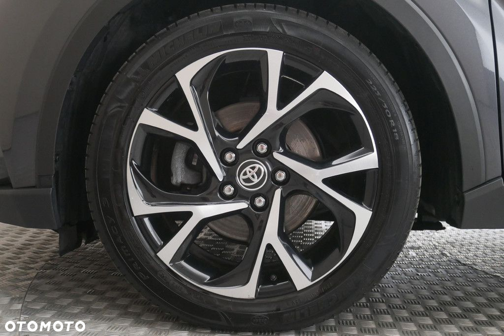 Toyota C-HR - 14