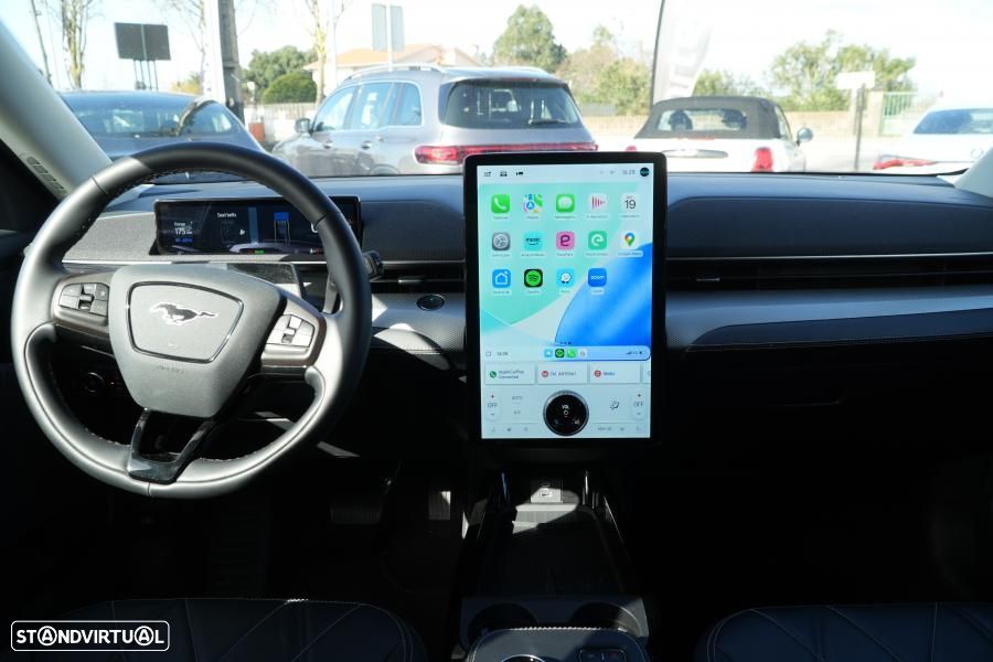 Ford Mustang Mach-E 75.7 kWh Base - 22