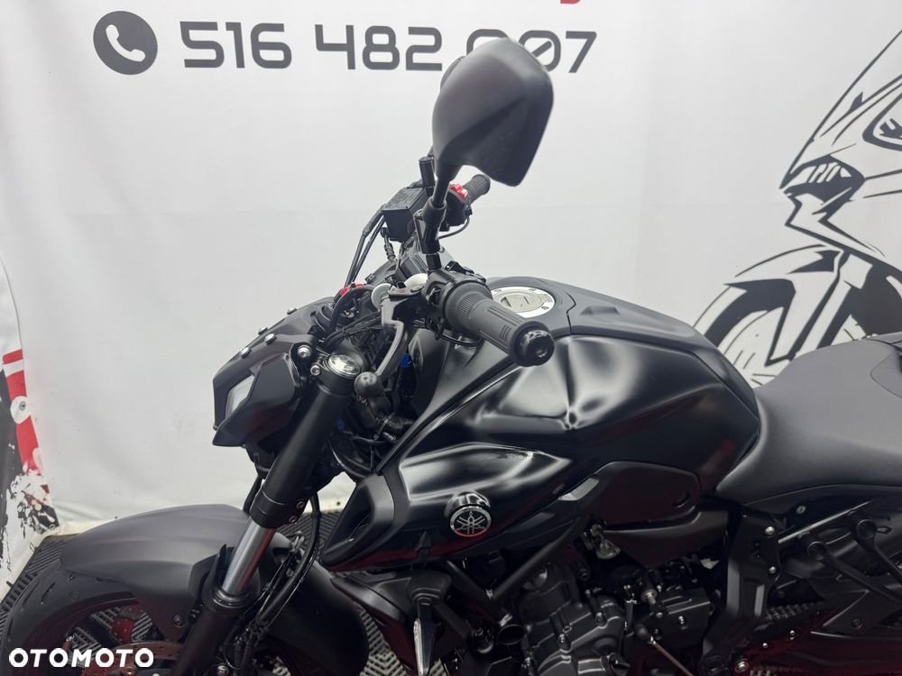 Yamaha MT - 11