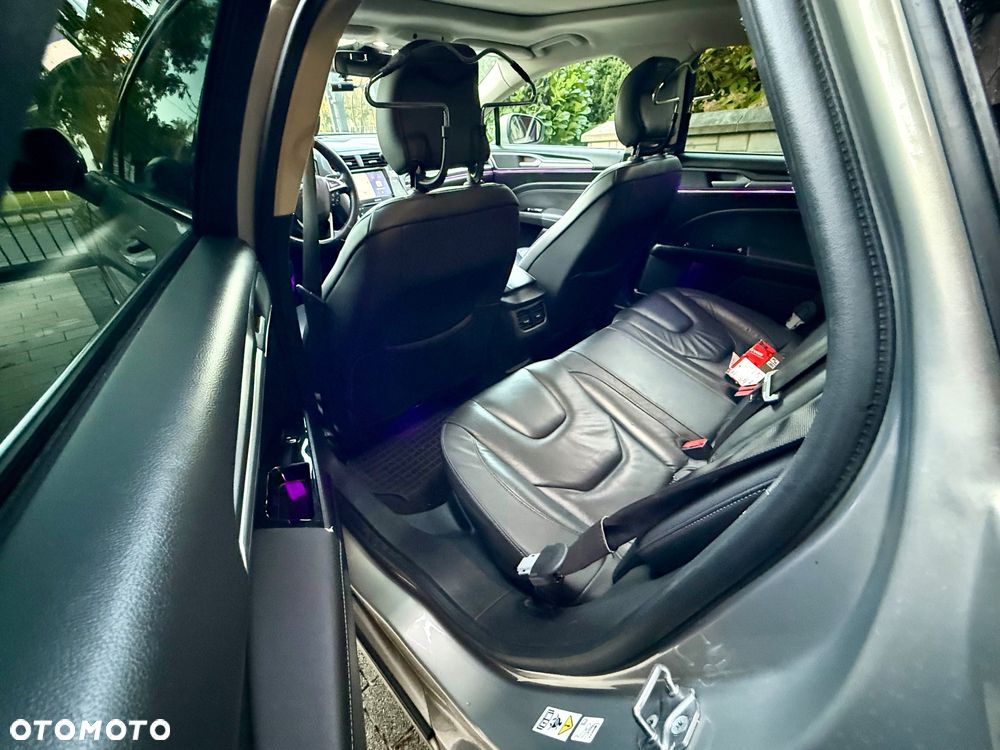 Ford Mondeo 2.0 TDCi Titanium - 14