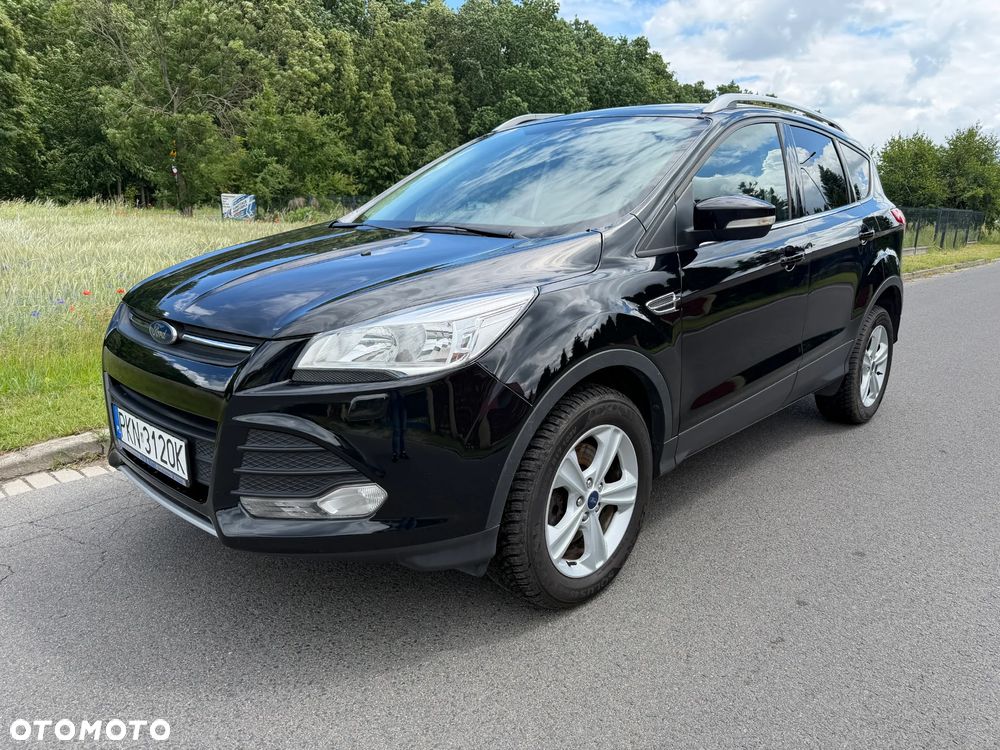 Ford Kuga 2.0 TDCi 2x4 Titanium - 3